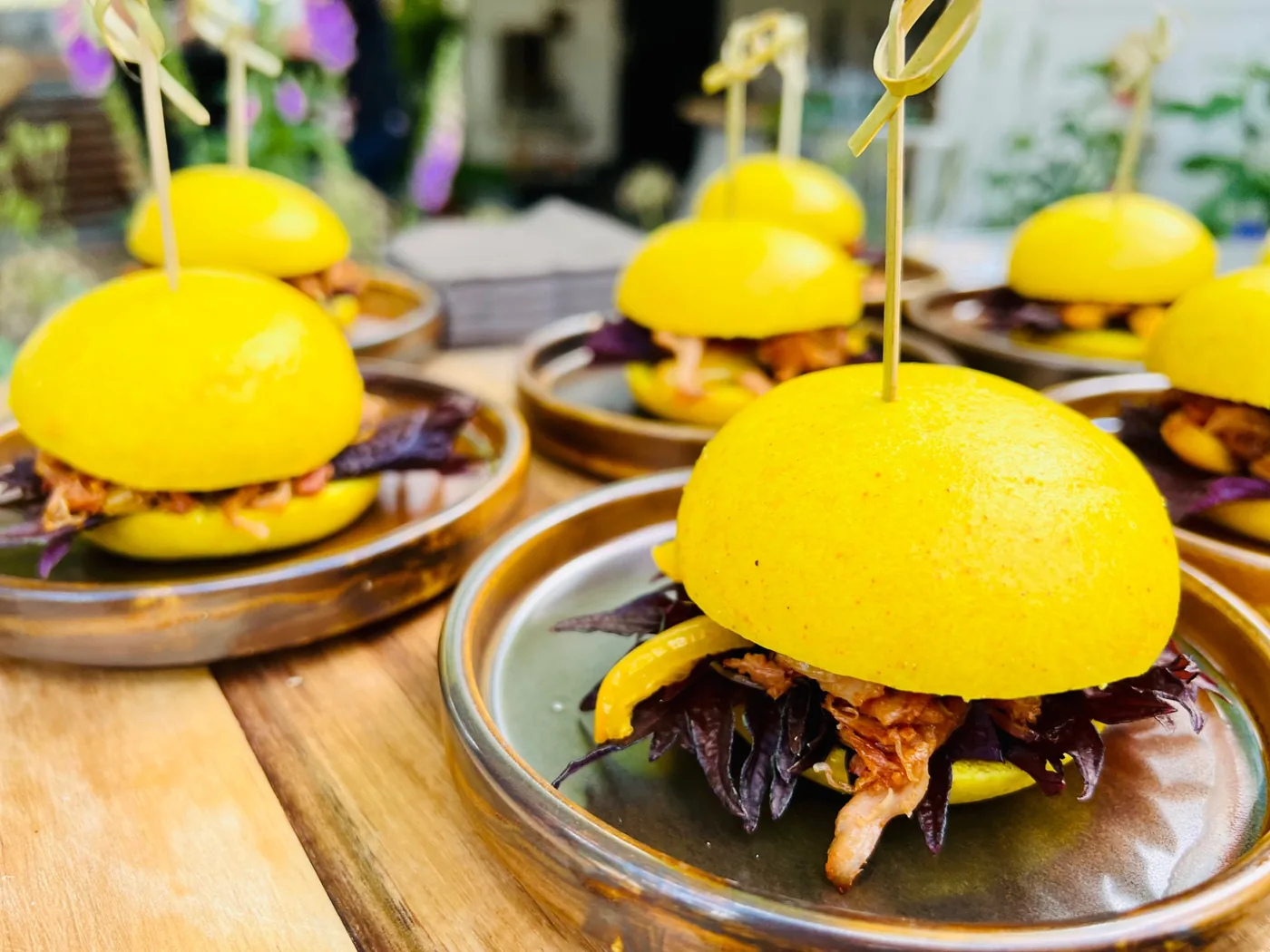 Kleurrijke bao buns als onderdeel van het Street Food Concept